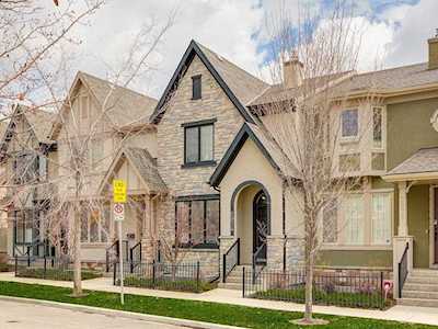 2974 Peacekeepers Way SW Calgary, AB T3E 7R6
