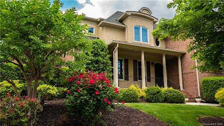 18831 Parting Oaks Ln Davidson, NC 28036