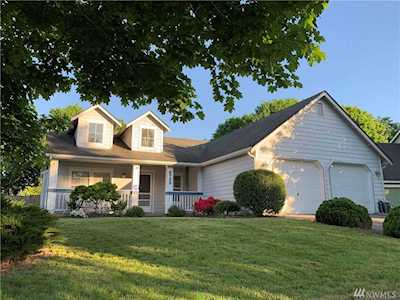 6725 Parker Rd E Sumner, WA 98390