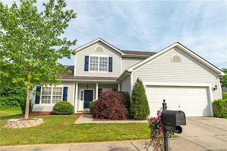 3002 Cornflower Ln Indian Trail, NC 28079
