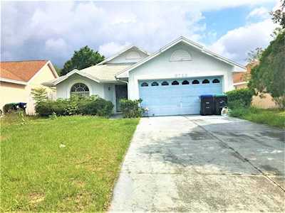 6728 Meritmoor Circle Orlando, FL 32818