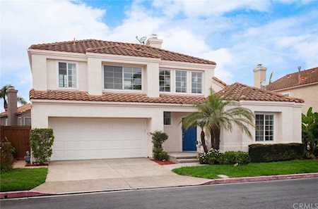 1821 Peninsula Place Costa Mesa, CA 92627