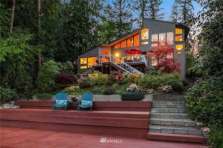 3620 W Ames Lake Dr NE Redmond, WA 98053