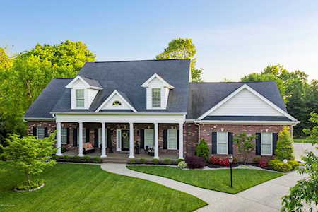 704 Hollingsworth Pl Louisville, KY 40207
