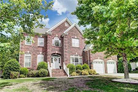 551 Evening Mist Dr Fort Mill, SC 29708