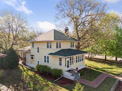 702 Chippewa Avenue Saint Paul, MN 55107