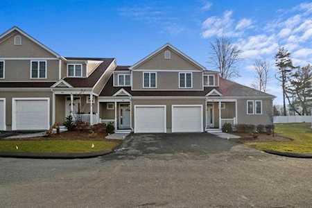 70 Endicott Street #1306 Norwood, MA 02062