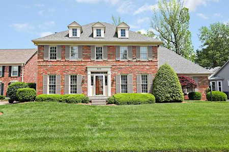 9205 Woodhurst Ct Louisville, KY 40222