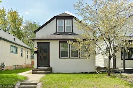 2305 E 24th Street Minneapolis, MN 55406