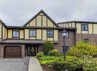 15 Rainbow Pond Dr #B1 Walpole, MA 02081