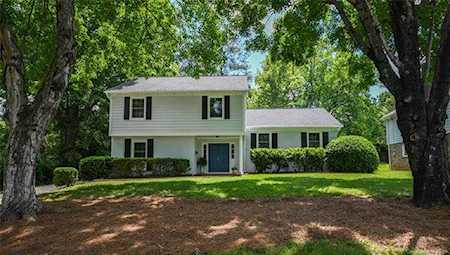 4243 Glenfall Ave Charlotte, NC 28210