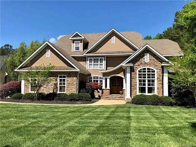 2524 Founders Bridge Rd Midlothian, VA 23113