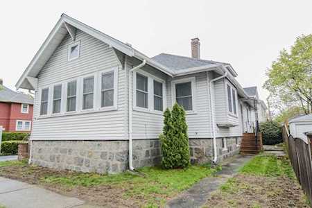 26 Ferndale Rd Quincy, MA 02170