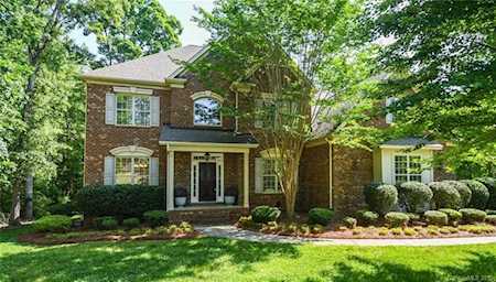 1129 Waynewood Dr Waxhaw, NC 28173