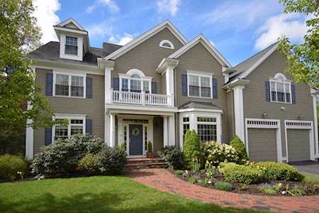10 Quarry Rd Medfield, MA 02052