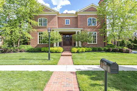 7239 Waterston New Albany, OH 43054