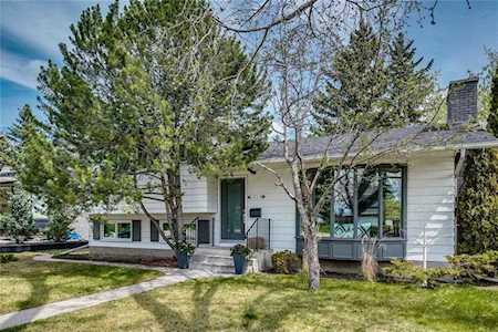 3628 Utah Drive NW Calgary, AB T2N 4A7