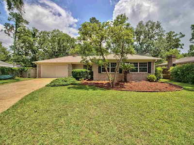5666 Lunker Lane Tallahassee, FL 32303