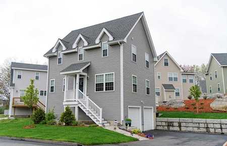 14 Boxwood Drive Littleton, MA 01460