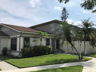 4339 Willow Pond Road #D West Palm Beach, FL 33417