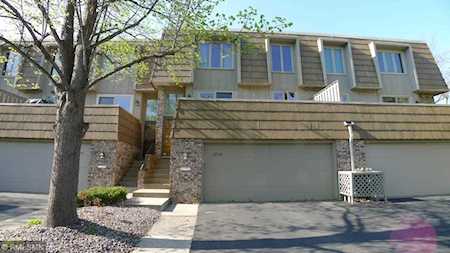 10338 Berkshire Road Bloomington, MN 55437