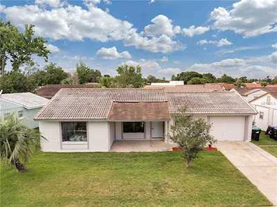 5531 Minaret Court Orlando, FL 32821