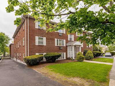 108 Decatur St #10 Arlington, MA 02474