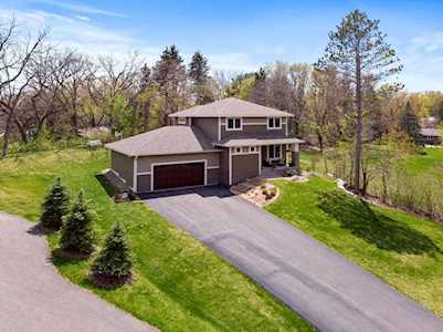 225 Paisley Lane Golden Valley, MN 55422