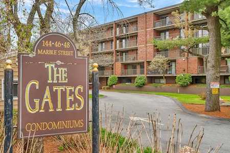 146 Marble St #307 Stoneham, MA 02180
