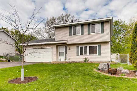 4545 Cinnamon Ridge Trail Eagan, MN 55122