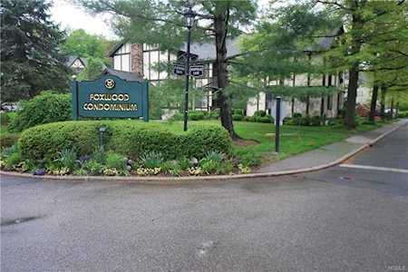 13 Foxwood Dr #1 Mount Pleasant, NY 10570