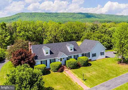 397 Fairview Circle Woodstock, VA 22664