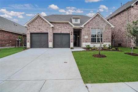 5528 Amphora Avenue Mckinney, TX 75070