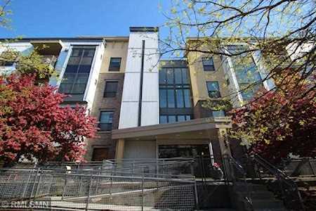 2565 Franklin Avenue #312 Saint Paul, MN 55114