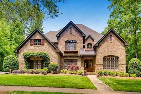 8610 Highgrove St Charlotte, NC 28277