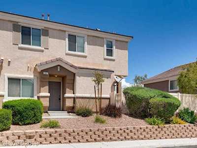 7112 Cabin Fever St #102 Las Vegas, NV 89149