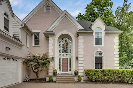 1510 Polo Fields Ct Louisville, KY 40245