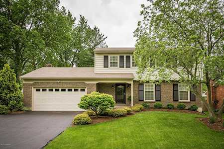 6702 Hollow Tree Rd Louisville, KY 40228