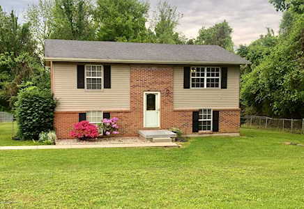 153 W Tophill Terrace Elizabethtown, KY 42701
