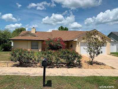1066 Weaver Drive Oviedo, FL 32765