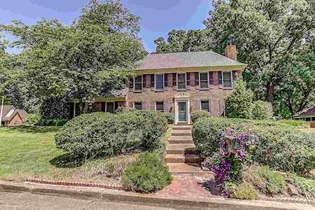514 Royal Elm Dr Collierville, TN 38017