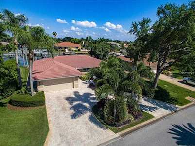 2008 NE Iowa Avenue St Petersburg, FL 33703