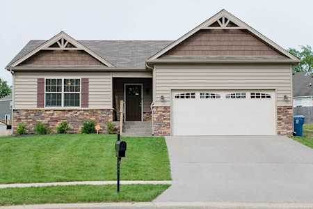 236 Mason View Ct Shelbyville, KY 40065