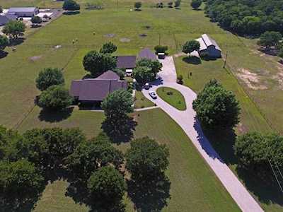 408 Country Court Bartonville, TX 76226