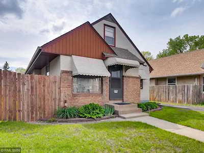 2634 7th Street NE Minneapolis, MN 55418