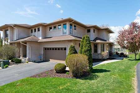 15837 50th Avenue N Plymouth, MN 55446