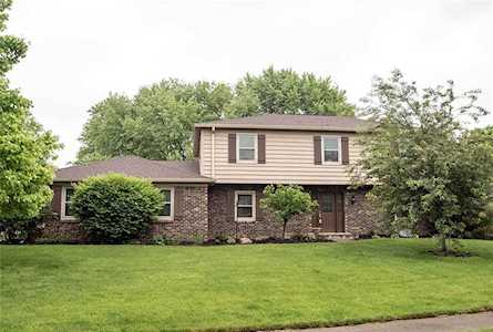 12045 Somerset Way E Carmel, IN 46033