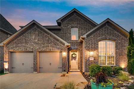 9313 Kaitlyn Court Lantana, TX 76226