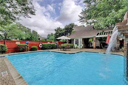 7635 Guadalupe St #404 Austin, TX 78752
