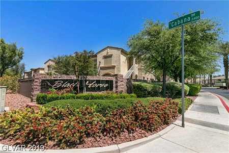 3400 Cabana Dr #2017 Las Vegas, NV 89122